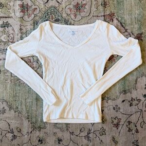 Brandy Melville White Ribbed Long Sleeve Top